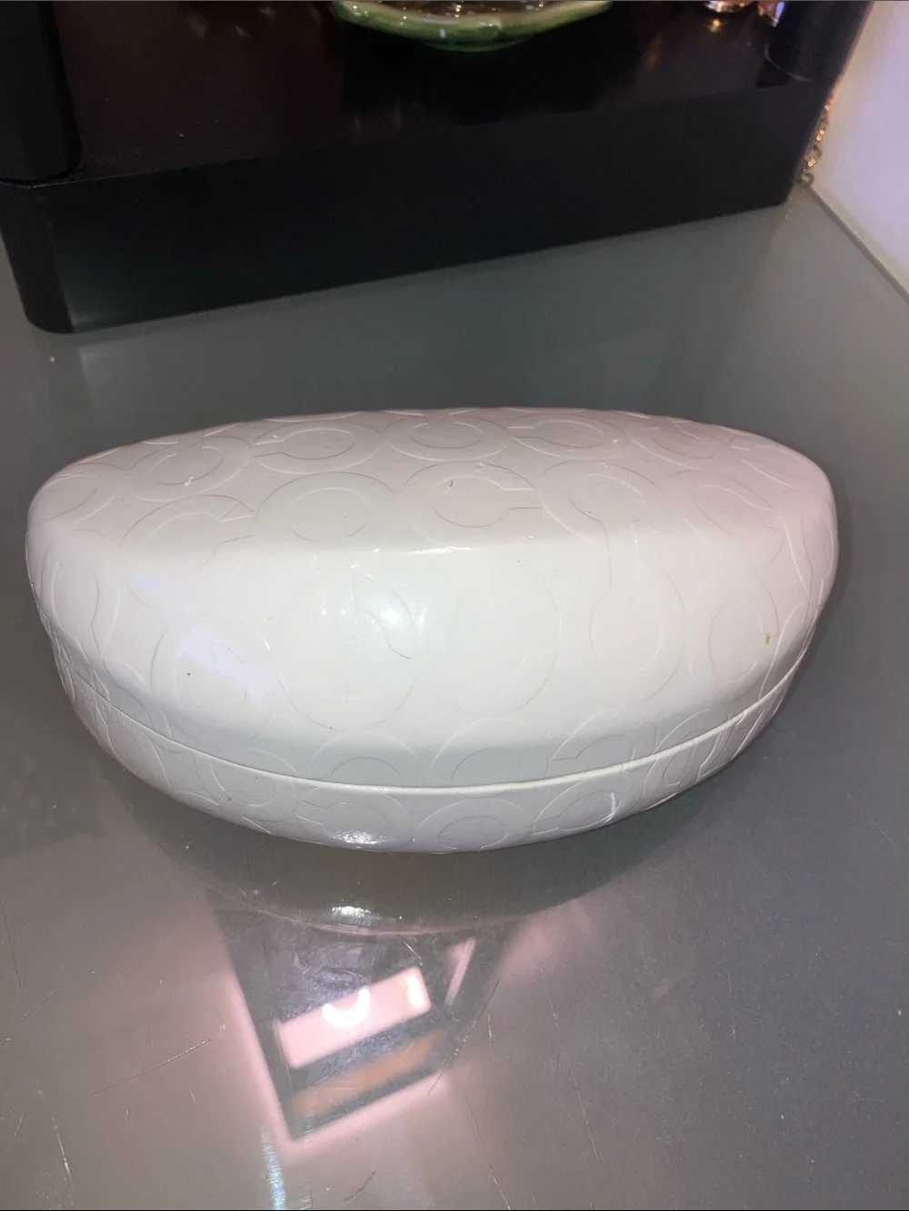 Coach Signature C White Embossed Hard Shell Clamshell Glasses Case